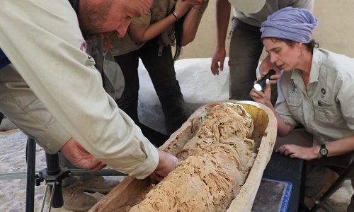 Momificación natural y artificial. La momificación egipcia.